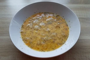 Jajecznica z pomidorem - STG PrzepisDiety